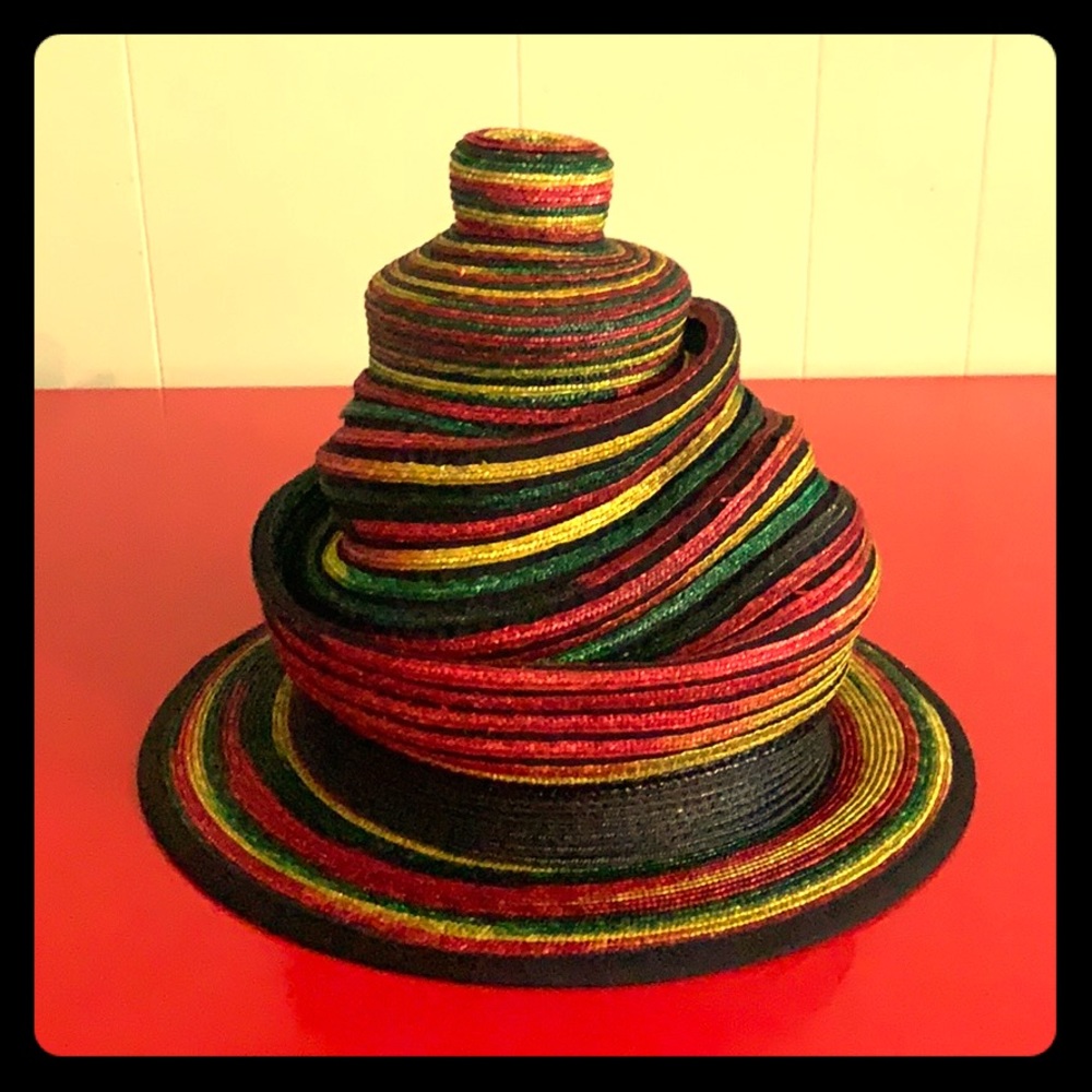 Matthews Rasta Accordion Hat